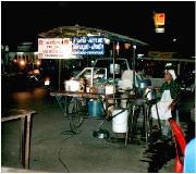 Imbiss mit Fernseher.jpg